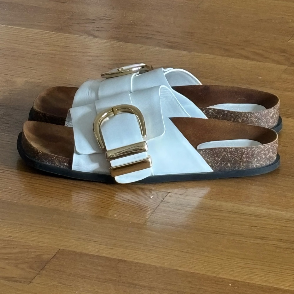Khaite Thompson White Leather Slide Sandals with Gold Buckle - 40.5